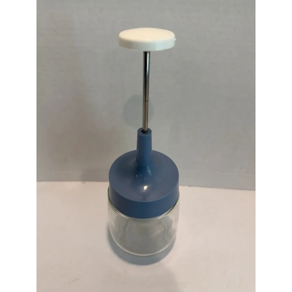 Vintage GEMCO Food/Nut Chopper Stainless Blades Glass Blue Plastic Top USA